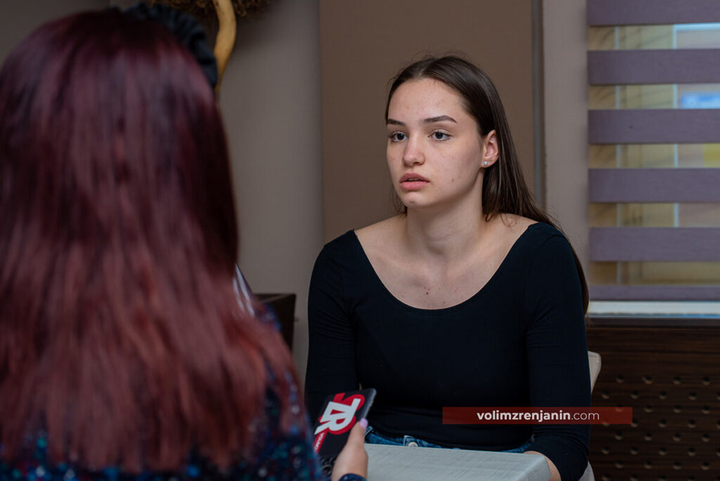 dunja rajic 007