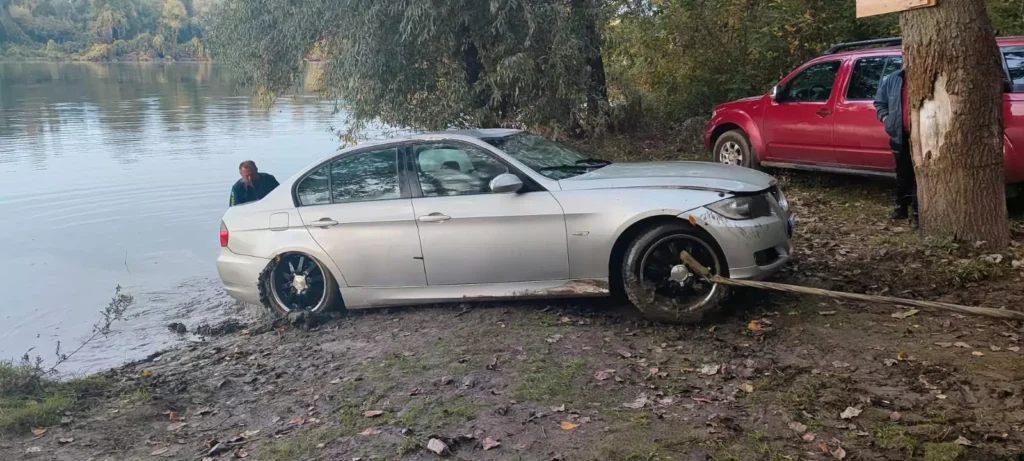 auto u tisi 12 670c1e26a5f19