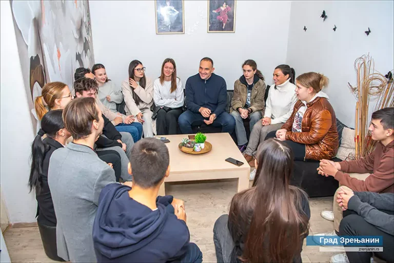 poseta centar smajli 004 n 672f67e5abe57