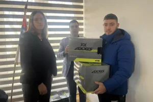 zitiste kacige n