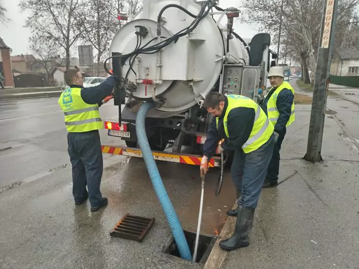 odrzavanje kanalizacione mreze vodovod zrenjanin vik zr 1 679360ee5e8d8