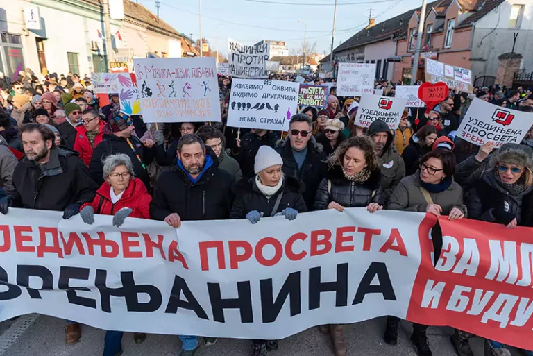 protest u elemiru n