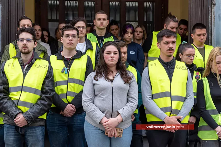 blokada gimnazije zrenjanin n