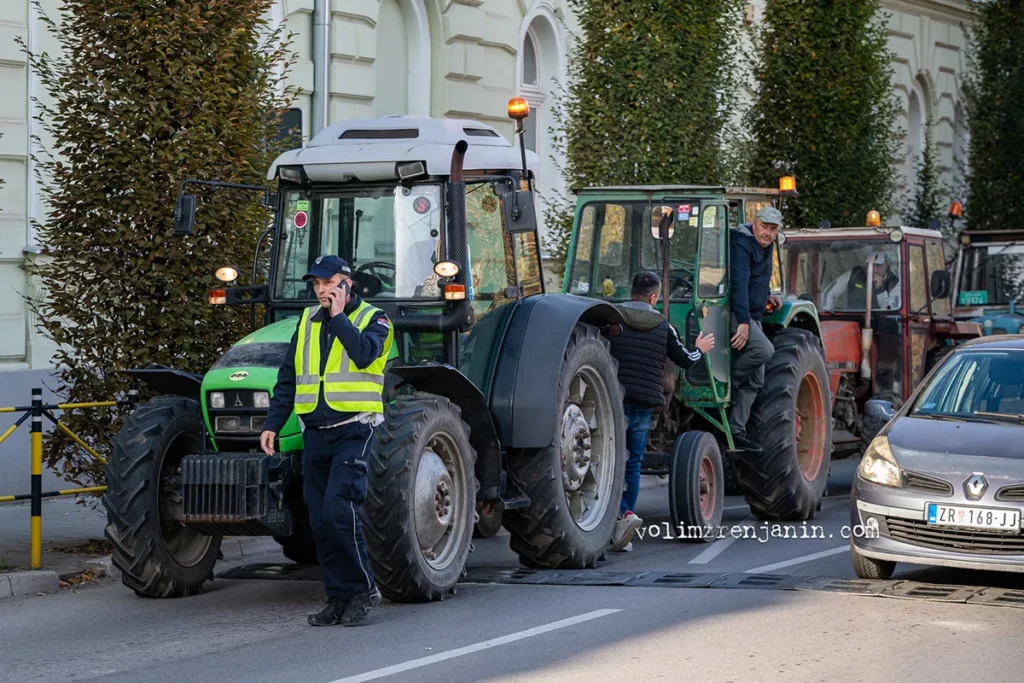 protest poljoprivrednika zrenjanin 005 68ee0d9c3e763
