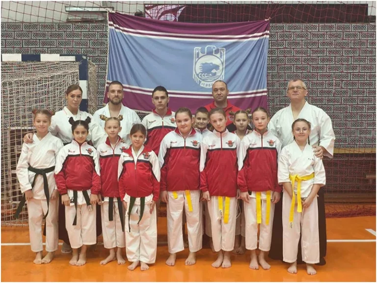 ekipa kkbc 6926f0cc51d41