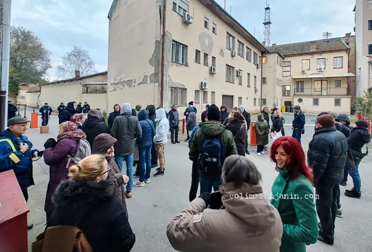 protest dom ucenika zrenjanin n 69255e25e7310