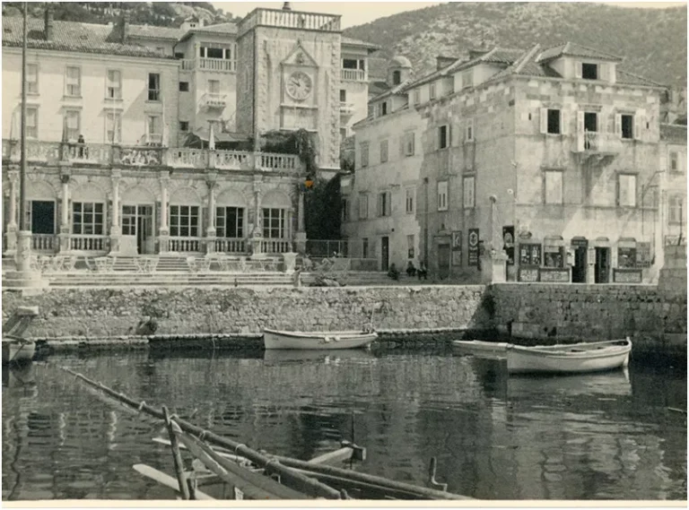 fotografija grad hvar 1936 godina vlasnistvo nmz 692f5c8c8147e