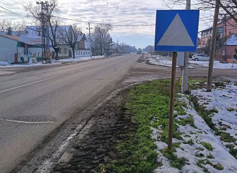 pesacki u kleku n