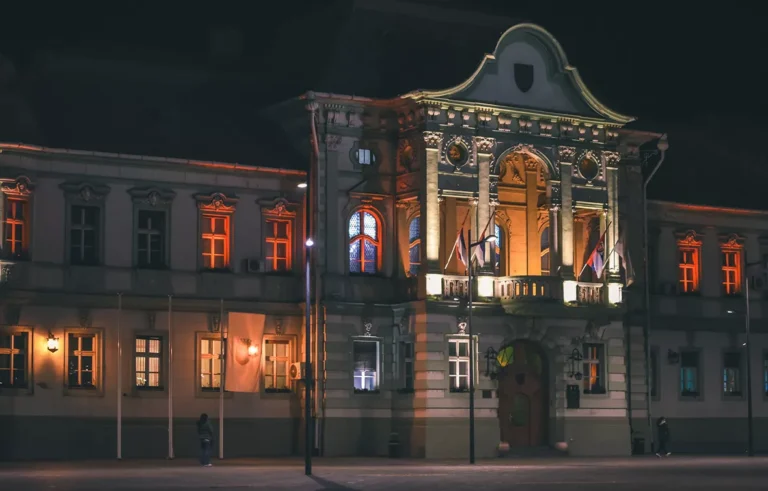 gradska kuca zrenjanin 69a06c2014374