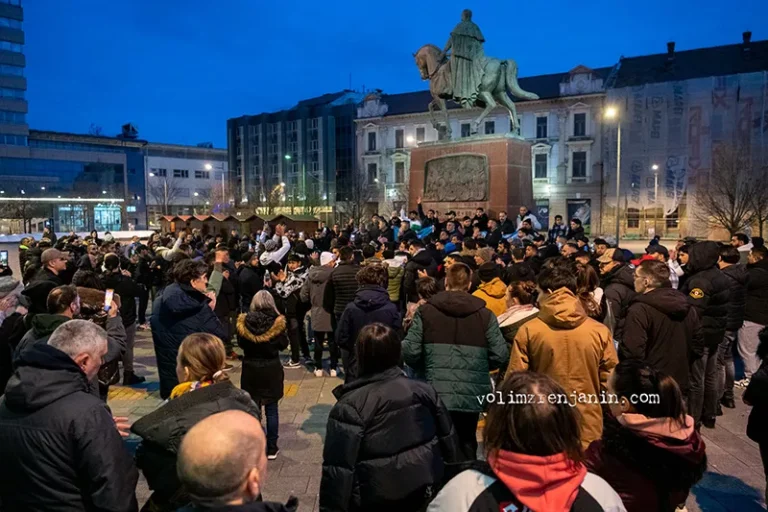protest romi 008 699b3b5a82e58