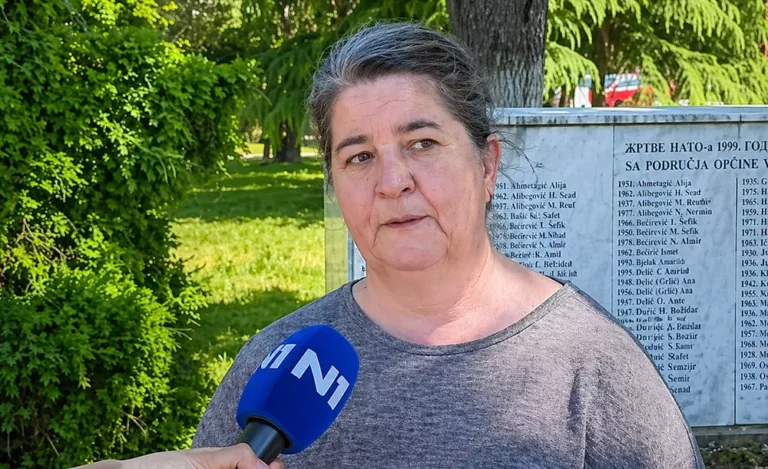 milica jelicic secanj 69ef0b88e528e