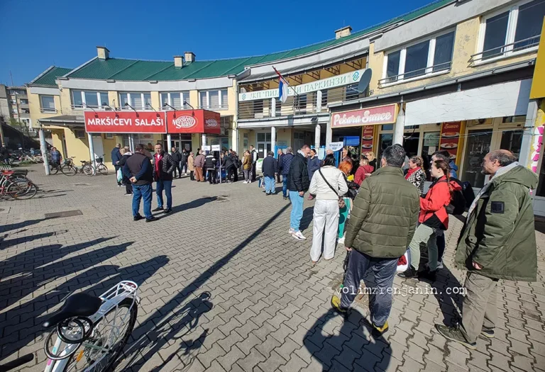 standovi zrenjanin 014 69d0fe1f646ed