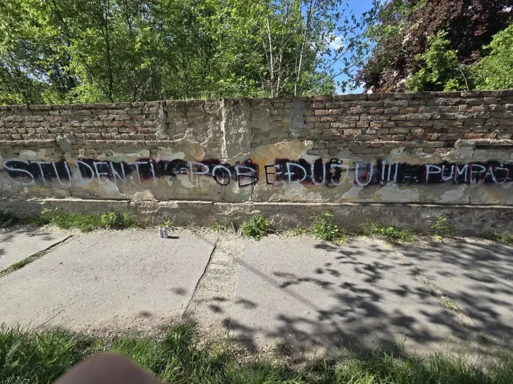 studenti pobeduju s